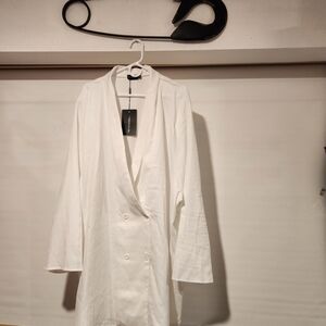 PrettyLittleThing Classic White Women's Robe